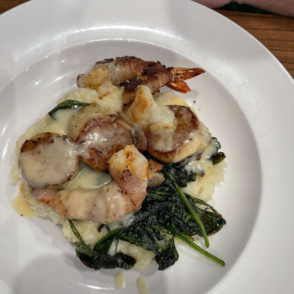 Fish City Grill - Scallop & Bacon Wrapped Shrimp - Seafood Near Me - Burleson, Texas
