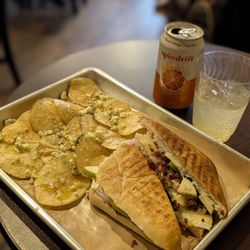 The Gourmet Chip Company - The Parisian sandwich with Napa chips