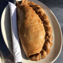 Polperro Bakery - Cheese and Onion pasties