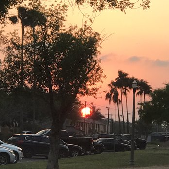 Bill Schupp Park - Beautiful orange sun saying goodnight. - Parks Near Me - McAllen, Texas Bill Schupp Park - Beautiful orange sun saying goodnight. - Parks Near Me - McAllen, Texas