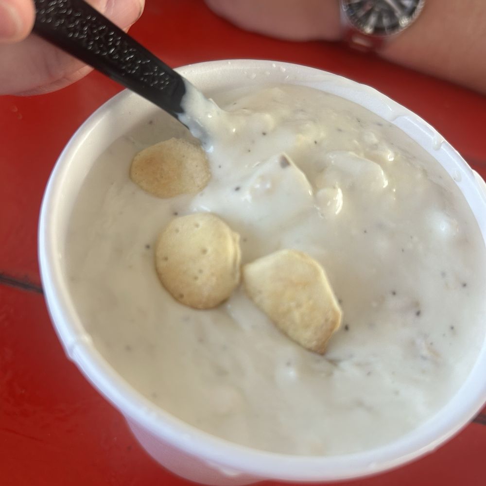 Cape Pier Chowder House - Clam chowder - Seafood Near Me - Kennebunkport, Maine Cape Pier Chowder House - Clam chowder - Seafood Near Me - Kennebunkport, Maine
