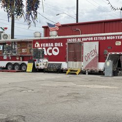 La Feria Del Taco - Food truck comida mexicana el servicio al cliente un 30/10 muy amable y la comida un 100/10 recomendado al 100%