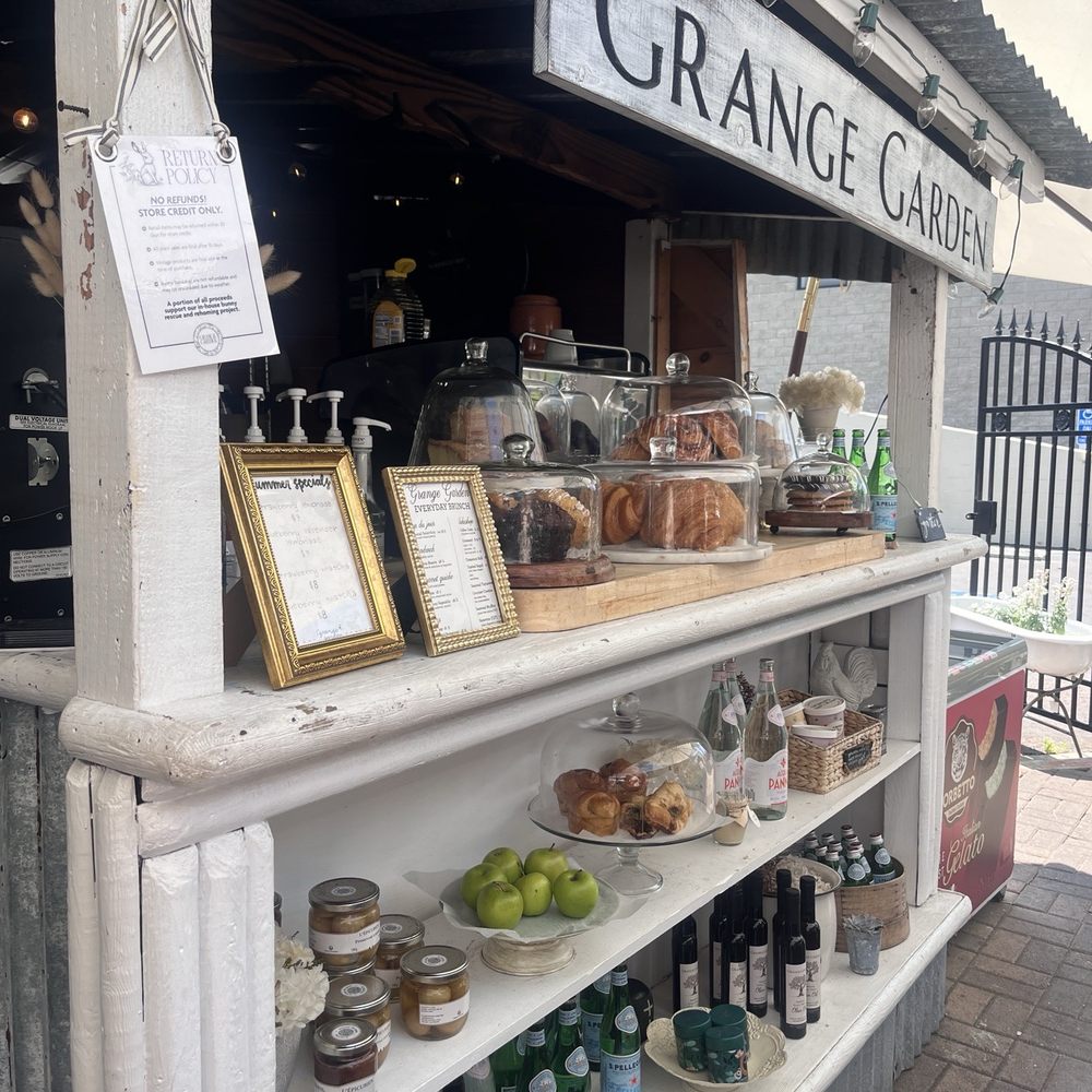 Grange Garden Outdoor - Coffee & Tea Near Me - Solana Beach, California Grange Garden Outdoor - Coffee & Tea Near Me - Solana Beach, California