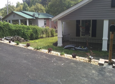 Slide of Harris construction