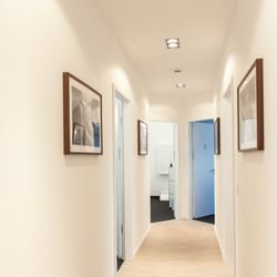 Berlin Chiropraktoren - Fluraufnahme aus unserer Praxis