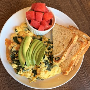 Red Maple - Make Your Own Scramble - Cafes Near Me - Los Angeles, California