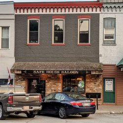 Safe House Saloon - Safe House Saloon exterior from across the street