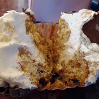 Casey's Cupcakes - Inside the Peanut Butter Pizazz - Cupcakes Near Me - Riverside, California Casey's Cupcakes - Inside the Peanut Butter Pizazz - Cupcakes Near Me - Riverside, California