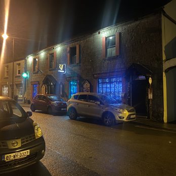 The Crowe's Nest Pub - Irish Near Me