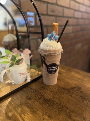 Con Sabor a Sinaloa: Sushi, Churros, Coffee & Ice Cream by null