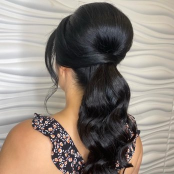 Linda Valenzuela Salon - Hair Salons Near Me - Phoenix, Arizona Linda Valenzuela Salon - Hair Salons Near Me - Phoenix, Arizona