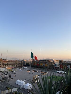 Balcón del Zócalo by null