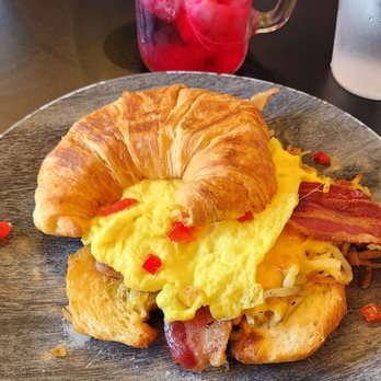Breakfast Bitch - All American was delicious and the service was great! I recommend checking it out. - Breakfast & Brunch Near Me - Phoenix, Arizona Breakfast Bitch - All American was delicious and the service was great! I recommend checking it out. - Breakfast & Brunch Near Me - Phoenix, Arizona
