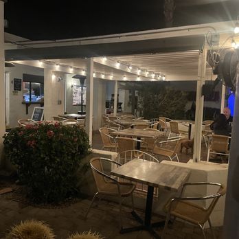 Pizzicata - Outdoor seating/ambiance - Pizza Near Me - Carefree, Arizona