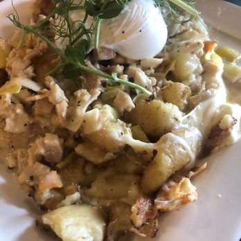 Skillet - Poutine - New American Near Me - Columbus, Ohio Skillet - Poutine - New American Near Me - Columbus, Ohio