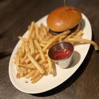 Earls Kitchen + Bar - The burger and fries with nothing on it. So demoralizing. My son has a wonderful palette and they ripped me off. - New American Near Me - Boston, Massachusetts Earls Kitchen + Bar - The burger and fries with nothing on it. So demoralizing. My son has a wonderful palette and they ripped me off. - New American Near Me - Boston, Massachusetts