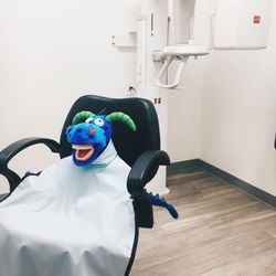 Newport Pediatric Dentistry - Latest digital dental radiography.
