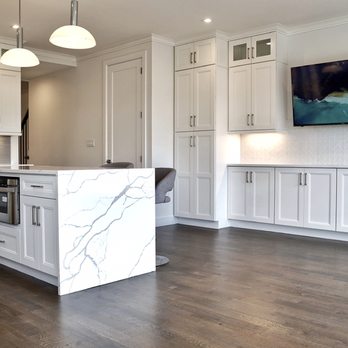 Classic Kitchen Cabinet 175 Photos Cabinetry 3520 College Classic Kitchen Cabinet 175 Photos