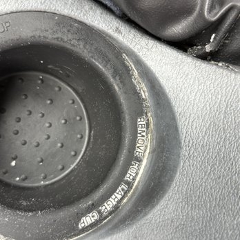 Kings Mobile Car Detailing - Dust and hair on carpet - Car Wash Near Me - Houston, Texas Kings Mobile Car Detailing - Dust and hair on carpet - Car Wash Near Me - Houston, Texas