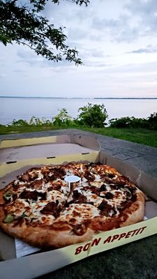 Gigi Pizzeria by null