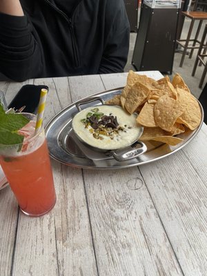 Round Corner Cantina by null
