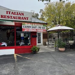 La Sorrentina - Outside