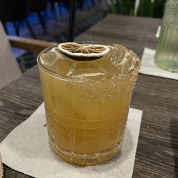 Pine & Oak Tavern - Peach Margarita - New American Near Me - Orlando, Florida Pine & Oak Tavern - Peach Margarita - New American Near Me - Orlando, Florida
