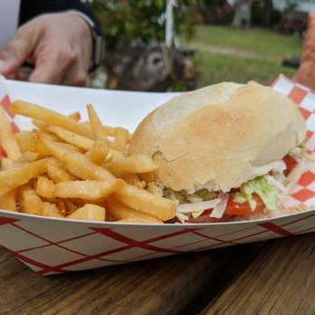 CheTo Grill - Choripán - Food Trucks Near Me - Homestead, Florida CheTo Grill - Choripán - Food Trucks Near Me - Homestead, Florida