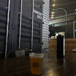 Gantry Public House - Last pregame stop.