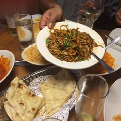 Everest Lounge - Hakka noodles and naan