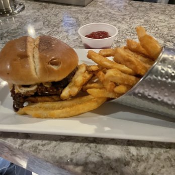 Bluegrass Bistro - Smoked Brisket Sandwich - New American Near Me - Lexington, Kentucky Bluegrass Bistro - Smoked Brisket Sandwich - New American Near Me - Lexington, Kentucky