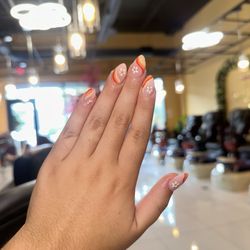 Paris Nails - Another great session with Didi!!! She is so kind and is so detailed with her designs!