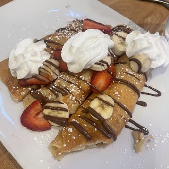 Broken Yolk Cafe - Nutella Crepes - Breakfast & Brunch Near Me - Rancho Cucamonga, California Broken Yolk Cafe - Nutella Crepes - Breakfast & Brunch Near Me - Rancho Cucamonga, California
