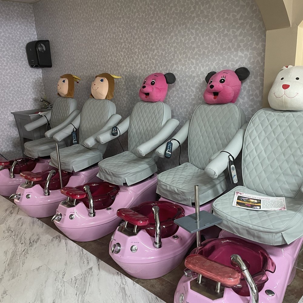 Nail Lab - Kids chairs for kids or birthdays - Waxing Near Me - Greensboro, North Carolina Nail Lab - Kids chairs for kids or birthdays - Waxing Near Me - Greensboro, North Carolina