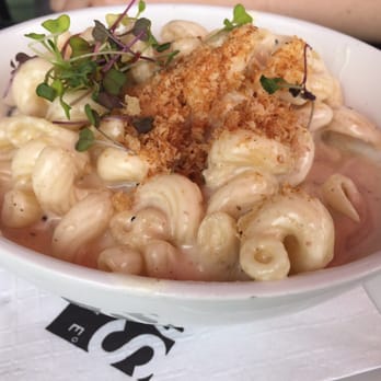 MAX's Wine Dive - Mac n cheese ($11.50) - Wine Bars Near Me - Houston, Texas