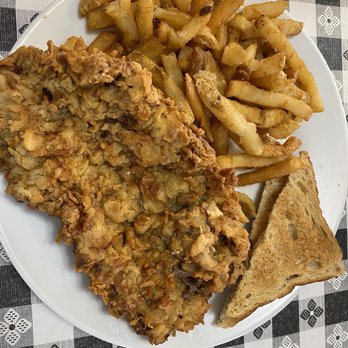 B&D'S Shady Glade Cafe - CFS is made fresh. However, skip the bagged fries. 7/2020 - New American Near Me - Uncertain, Texas B&D'S Shady Glade Cafe - CFS is made fresh. However, skip the bagged fries. 7/2020 - New American Near Me - Uncertain, Texas