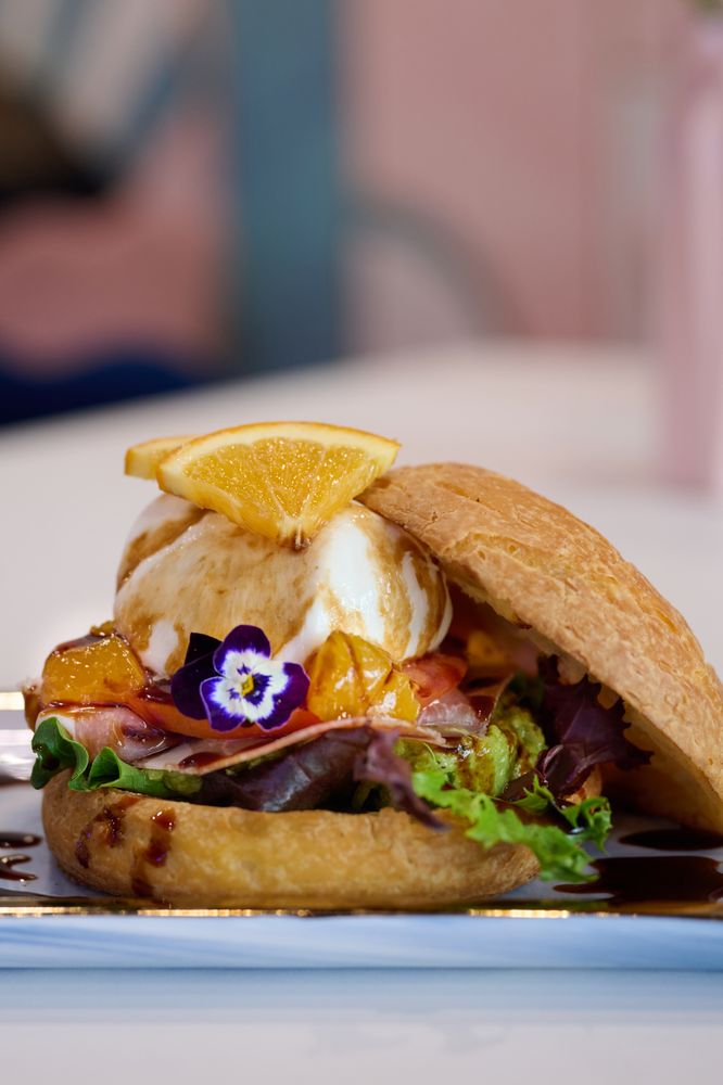 Eclair Affaire Image
