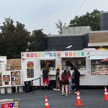 Tacos Don Perez - Great location. Easier to walk. Parking is limited during peek hours. - Food Trucks Near Me - Silver Spring, Maryland