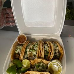 Antojitos Mexicanos El Viejon