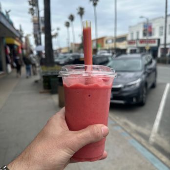 Newport Quik Stop - Pink sunset smoothie - Convenience Stores Near Me - San Diego, California