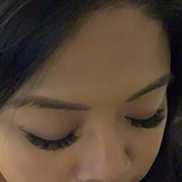 Flutter Set lash extensions