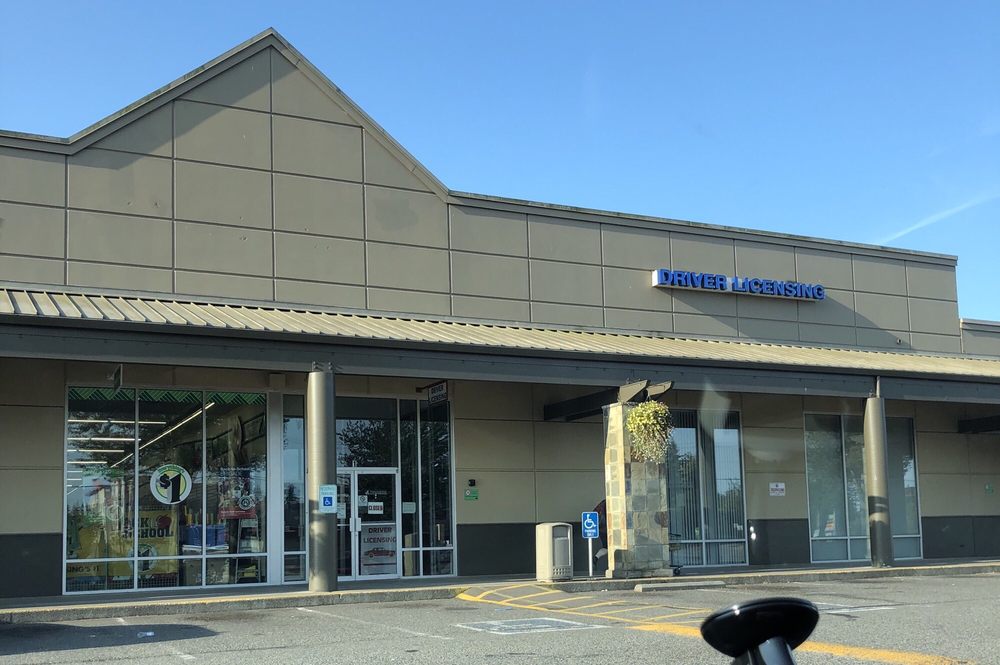 SMOKEY POINT LICENSING SERVICES OFFICE 3704 172nd St NE, Arlington