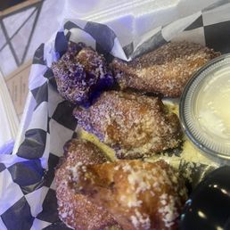 Garlic parm wings Garlic parm wings