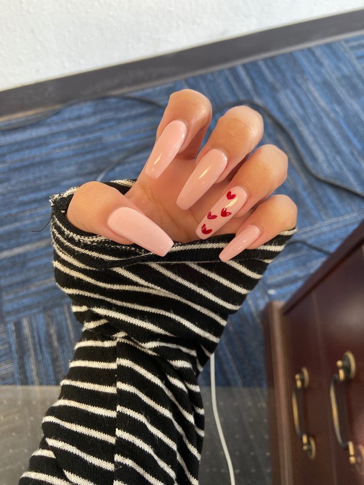CHERRY NAILS Updated September 2024 50 Photos & 56 Reviews 242 W