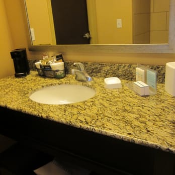 Hampton Inn & Suites Salinas - Hotels Near Me - Salinas, California Hampton Inn & Suites Salinas - Hotels Near Me - Salinas, California