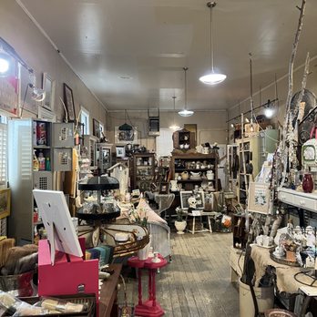 The Red Door - Antiques Near Me - Elk Grove, California The Red Door - Antiques Near Me - Elk Grove, California