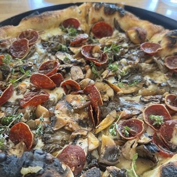 Sei Pizza Bar - Funghi Pizze - Pizza Near Me - Los Angeles, California