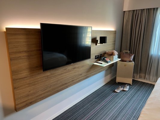 Moxy Dublin City by null