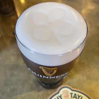 Central Bar - A perfect pour... - Pubs Near Me - St Andrews, FIF