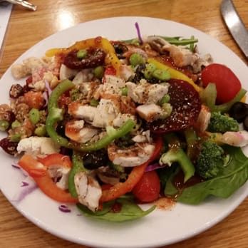 Q Cumbers - Salad bar - Buffets Near Me - Edina, Minnesota Q Cumbers - Salad bar - Buffets Near Me - Edina, Minnesota